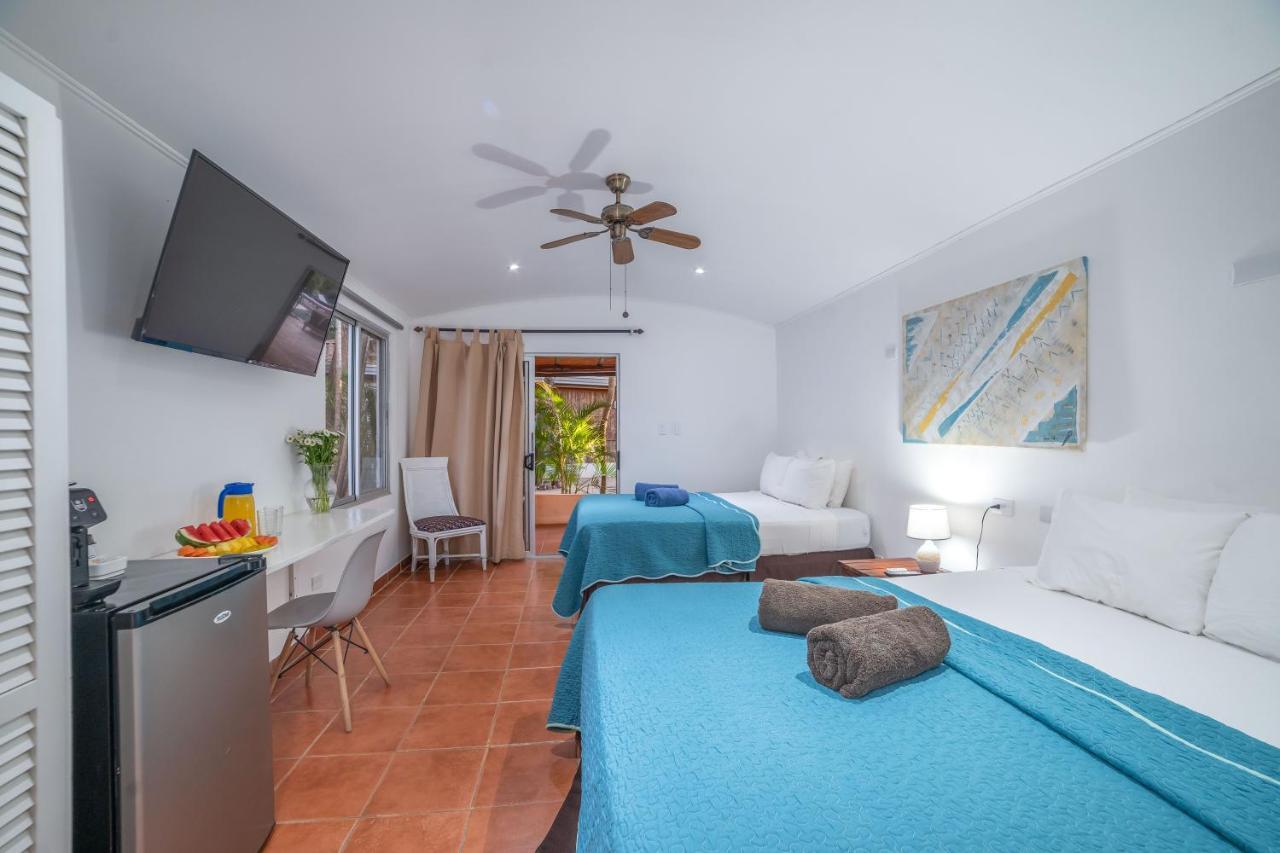 Hotel Pasatiempo Tamarindo Eksteriør billede