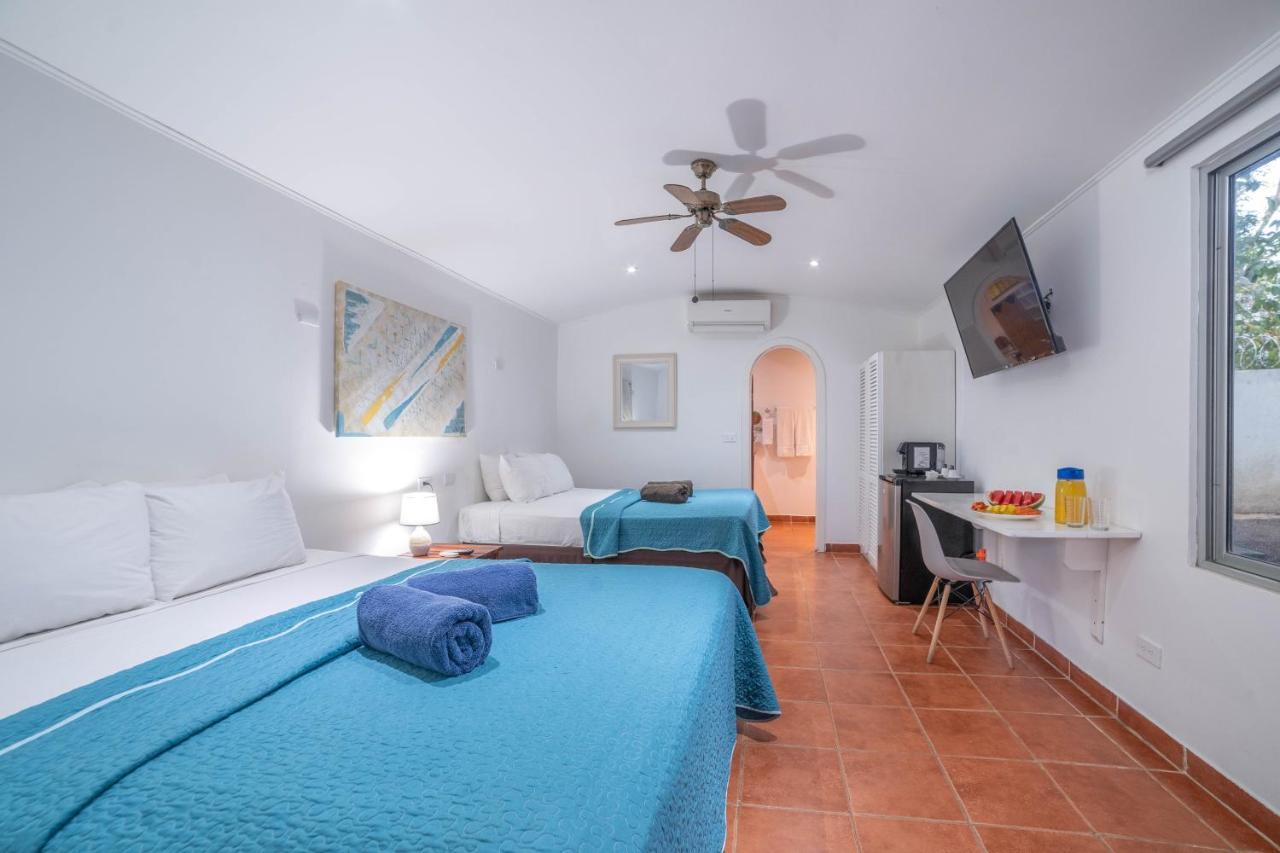 Hotel Pasatiempo Tamarindo Eksteriør billede