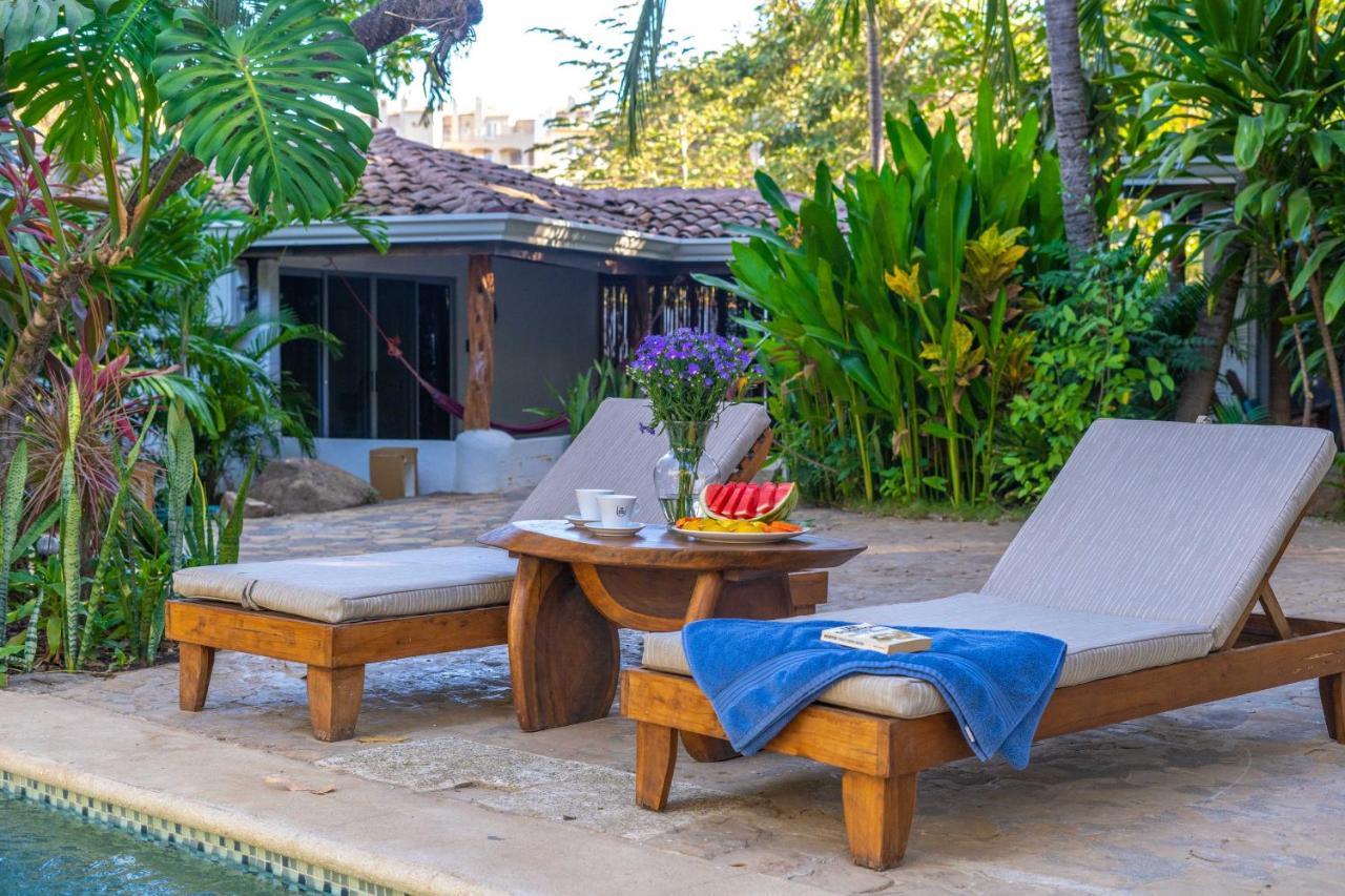 Hotel Pasatiempo Tamarindo Eksteriør billede