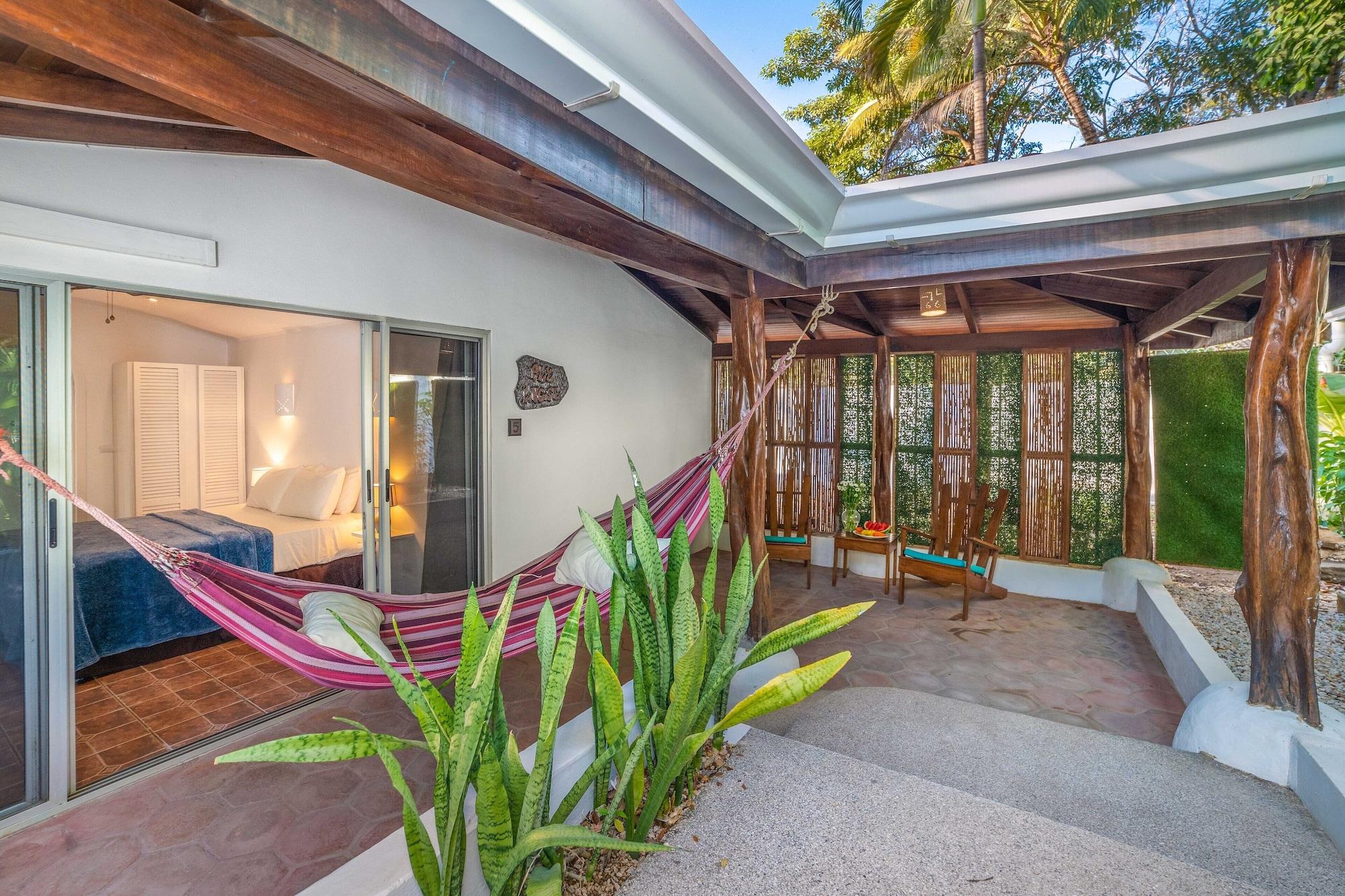 Hotel Pasatiempo Tamarindo Eksteriør billede