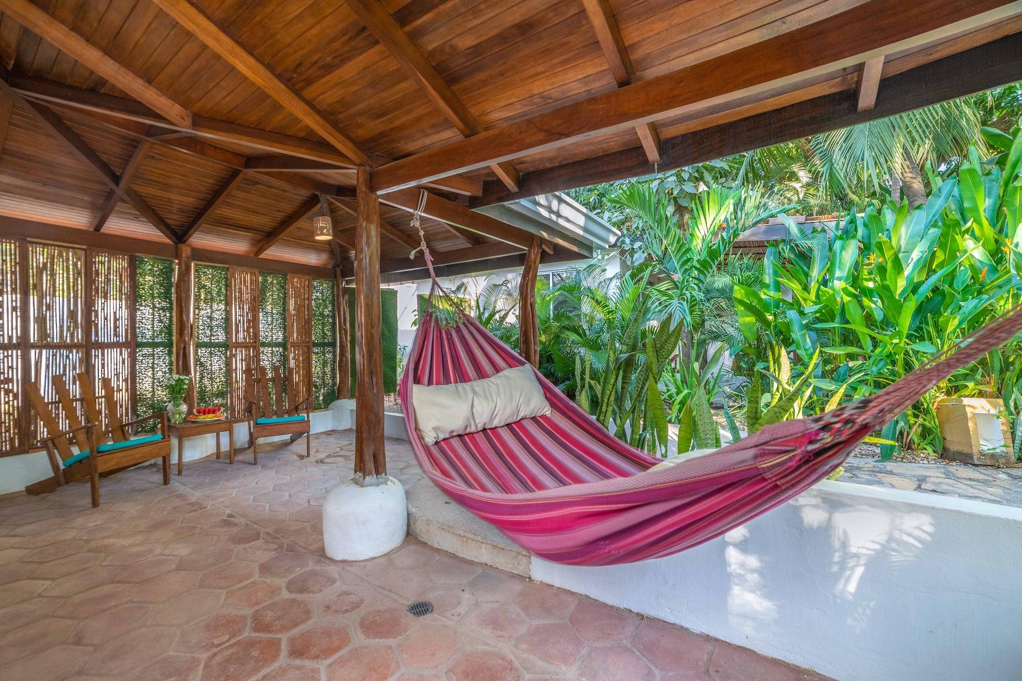 Hotel Pasatiempo Tamarindo Eksteriør billede