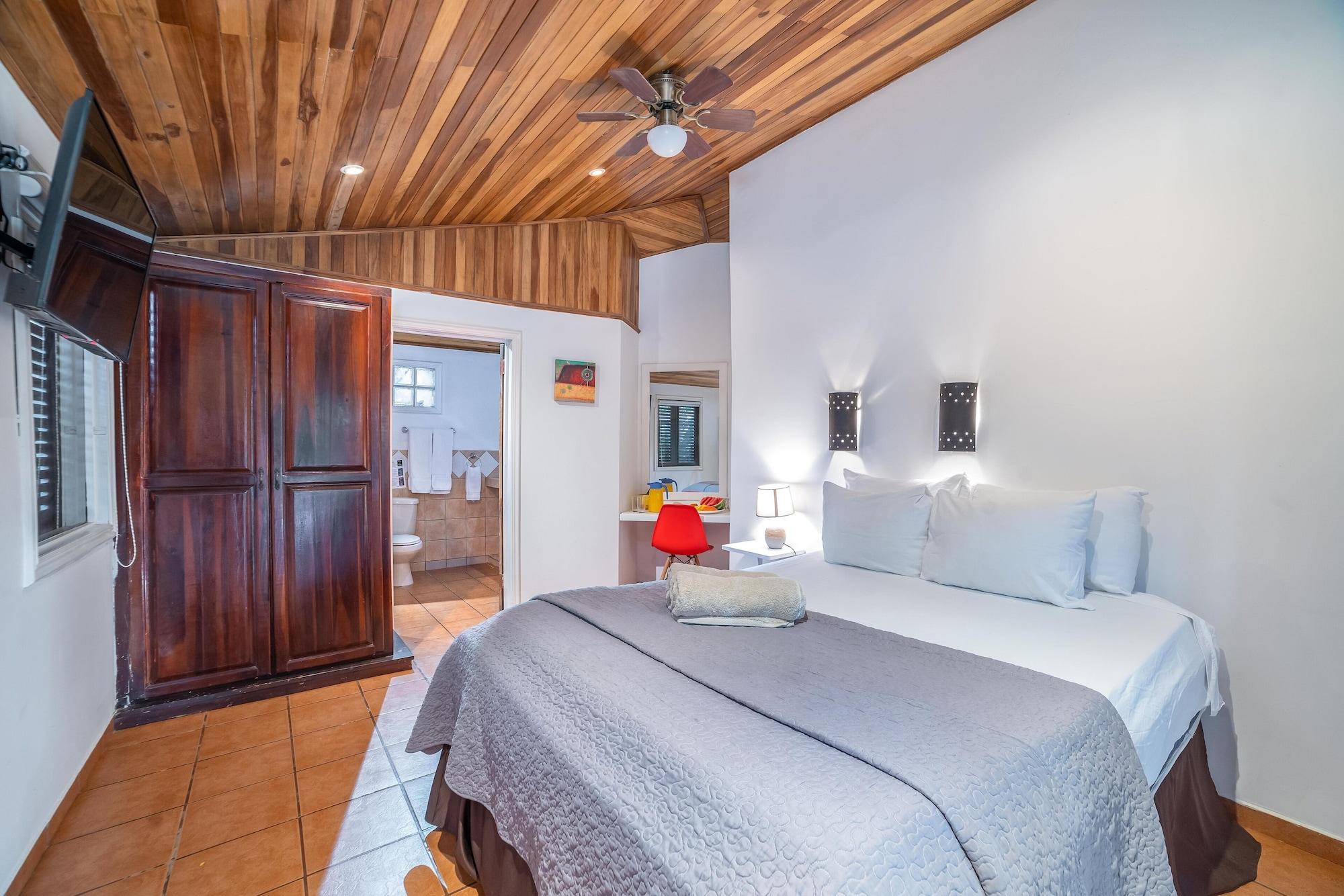 Hotel Pasatiempo Tamarindo Eksteriør billede
